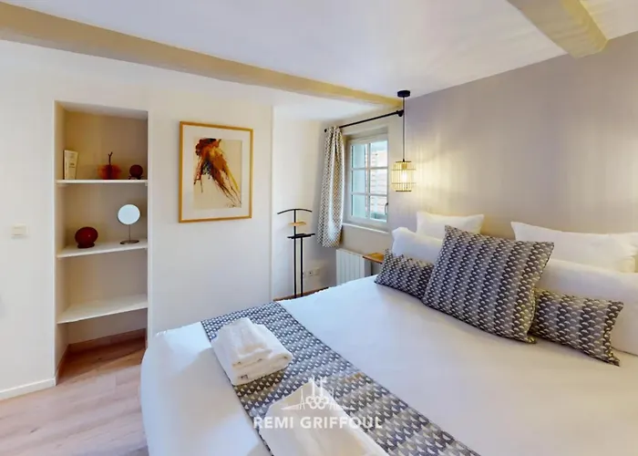 Le Repere De Popeye Beautiful 4 Guests Honfleur